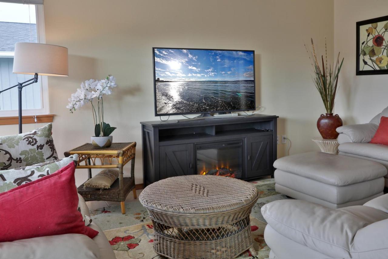 Maxwelton Beach Sunsets! Kayaks & Paddleboards! 1 Min Walk To The Water! Clinton Luaran gambar