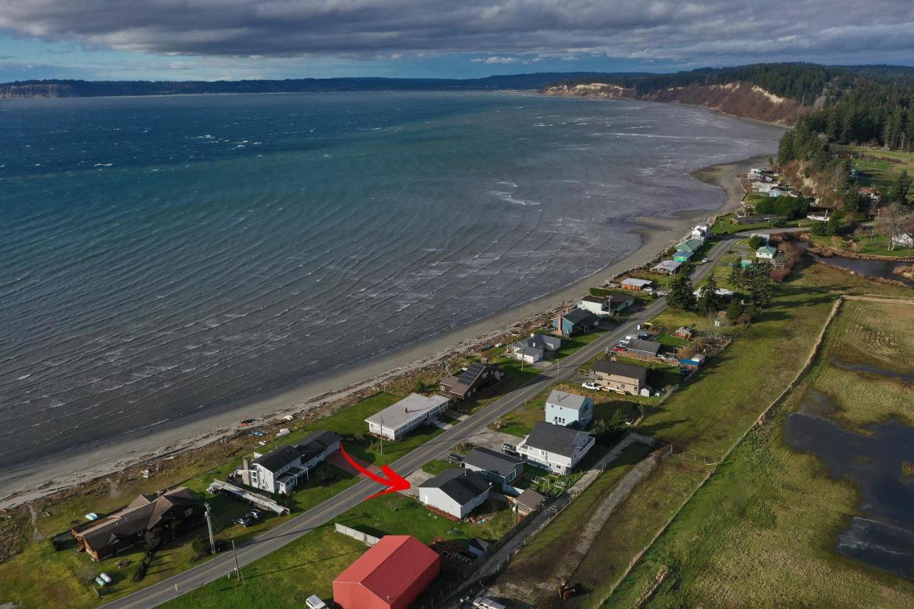 Maxwelton Beach Sunsets! Kayaks & Paddleboards! 1 Min Walk To The Water! Clinton Luaran gambar