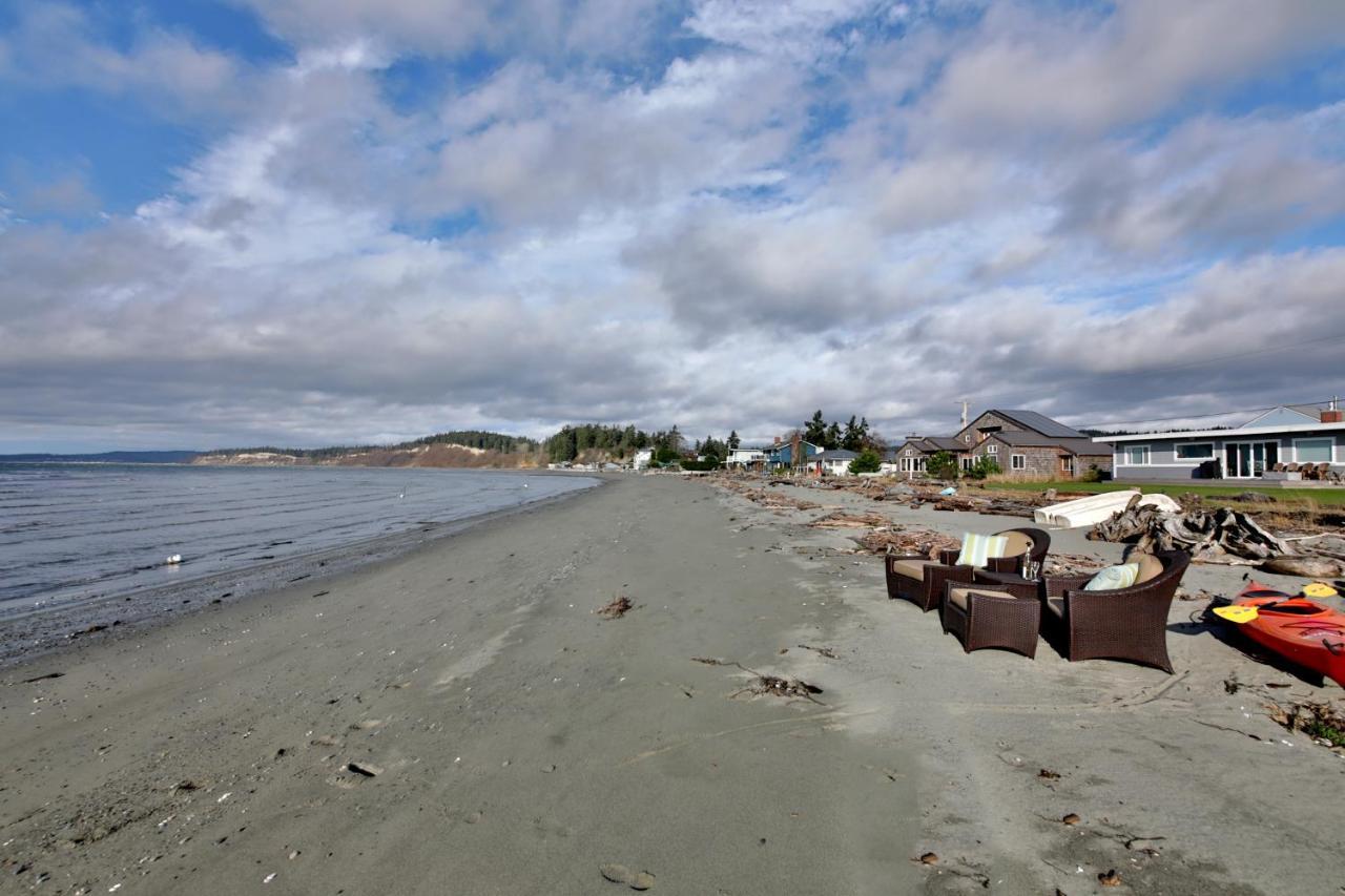 Maxwelton Beach Sunsets! Kayaks & Paddleboards! 1 Min Walk To The Water! Clinton Luaran gambar