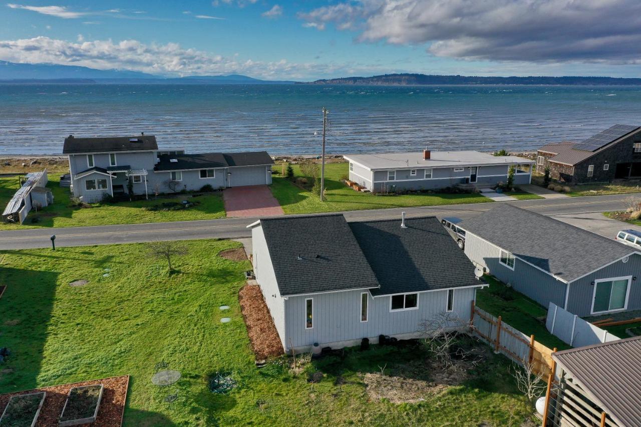 Maxwelton Beach Sunsets! Kayaks & Paddleboards! 1 Min Walk To The Water! Clinton Luaran gambar